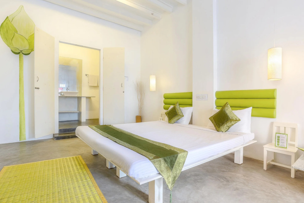 Itsy Hotels Red Lotus Heritage With Roadside View by null