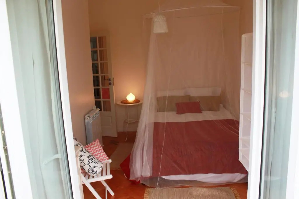Nesha Guesthouse Lisbon - Chambres