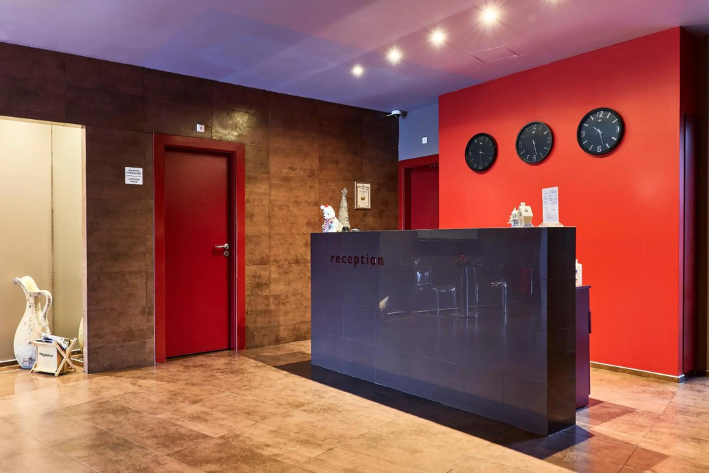 Hotel photo 2