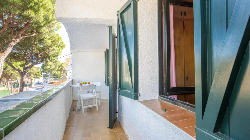 Arcos H1 in Begur With 2 Bedrooms and 1 Bathrooms