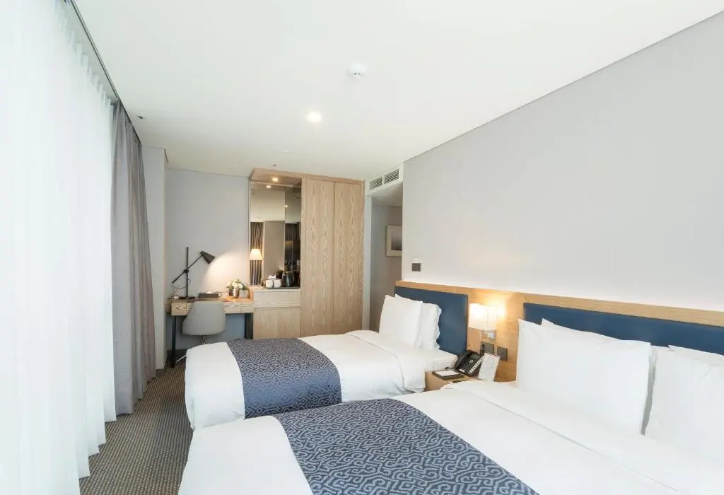 Standard Double Family room (twin beds)