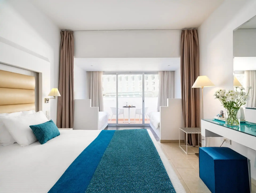 Leonardo Cypria Bay - Chambres