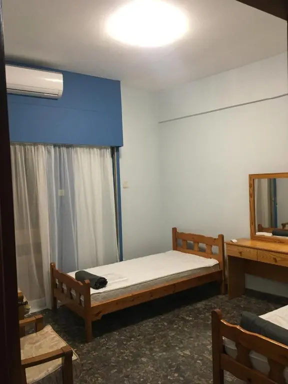 Economy room