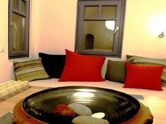 Perivolas Lifestyle Houses