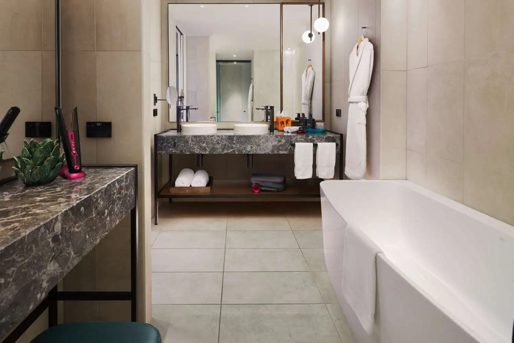 Hotel photo 28