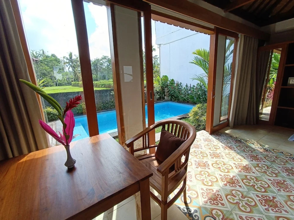 Balcony & Terrace
