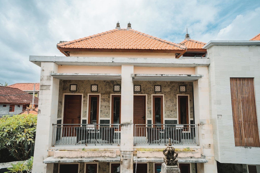 Santhi Graha Kuta in Kuta