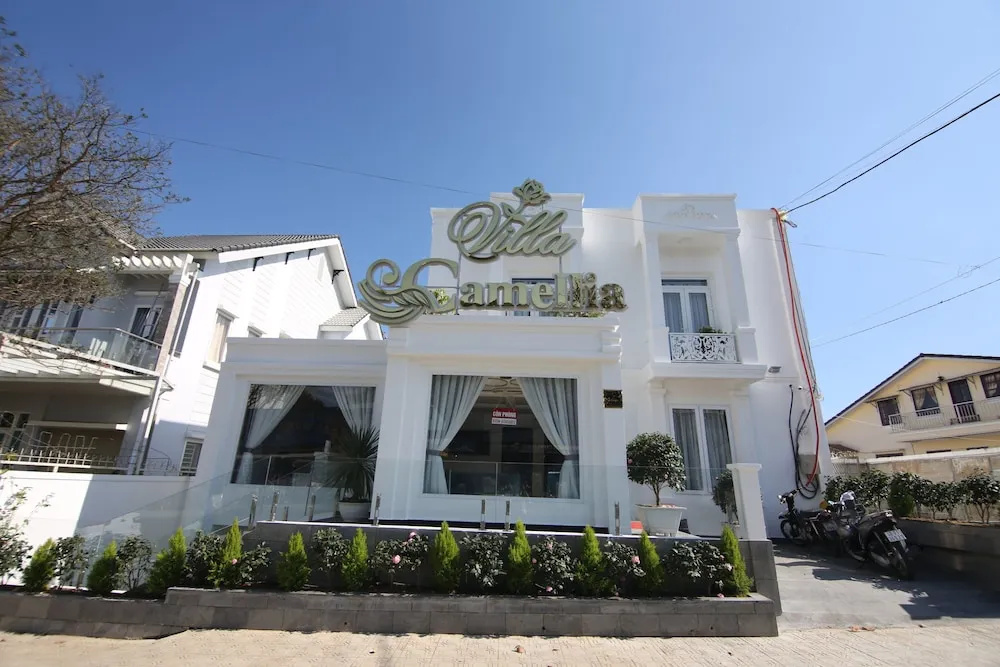842 Villa Camellia
