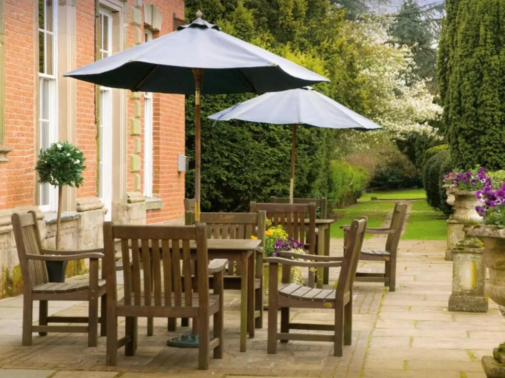 Ansty Hall - Général