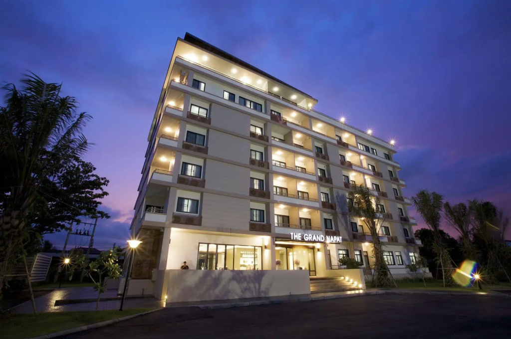 The Grand Napat
