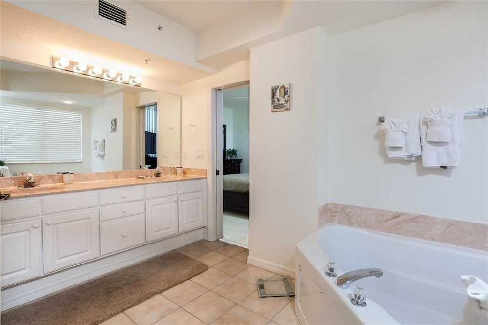Island Beach Club 304 - Two Bedroom Condo - Général