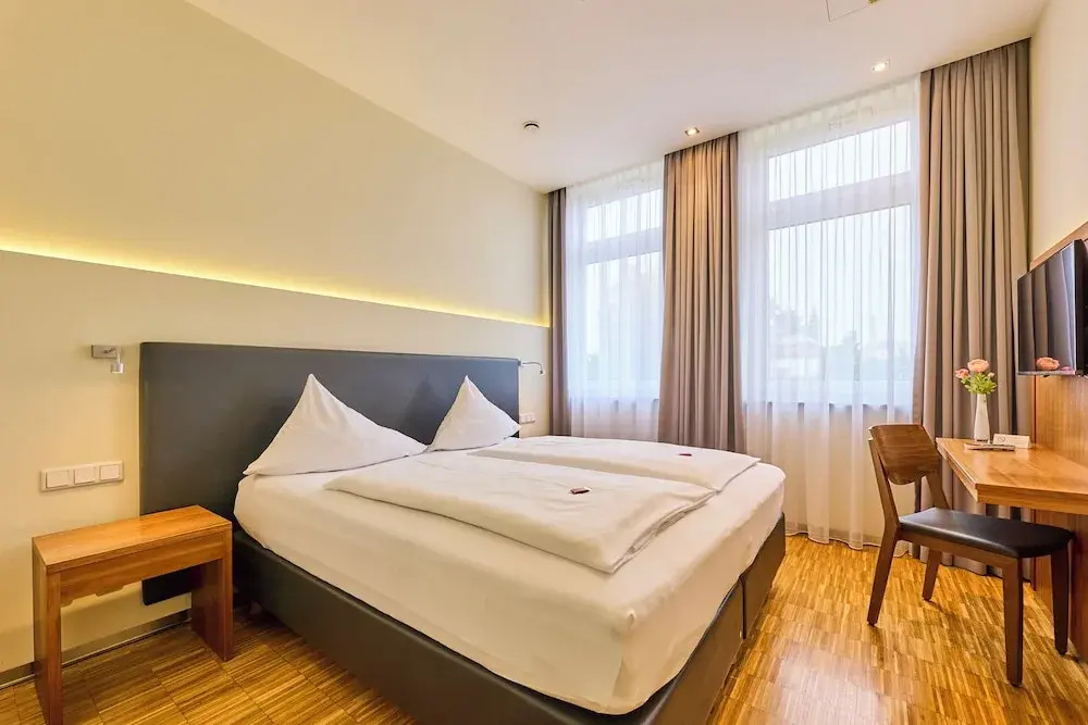 1 Bedroom Standard Double room (full double bed)