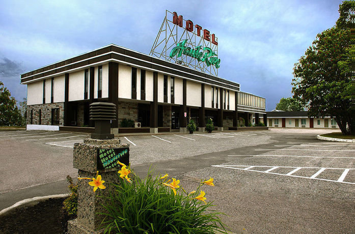Hôtel Motel Hauterive image