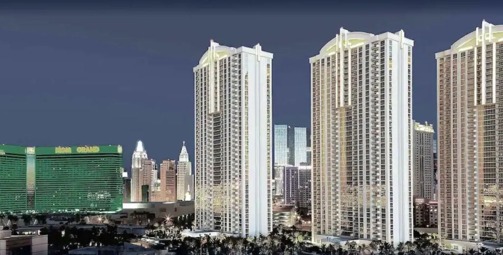 MGM Signature by Christopher Realty