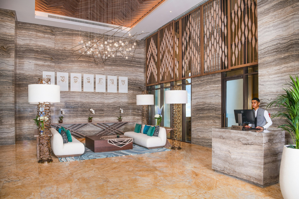 Al Jaddaf Rotana Suite Hotel — фото