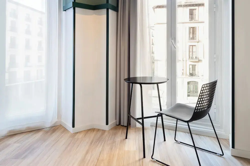 Superior room with city view