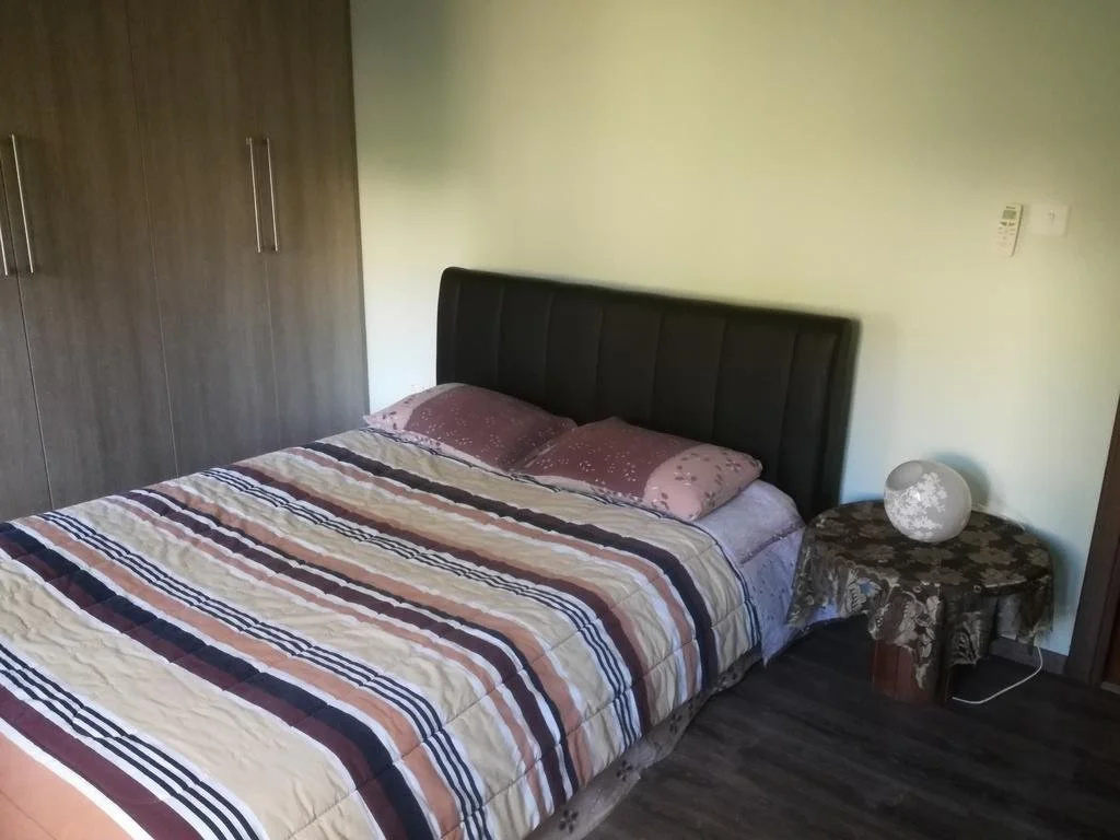 Roses Villa