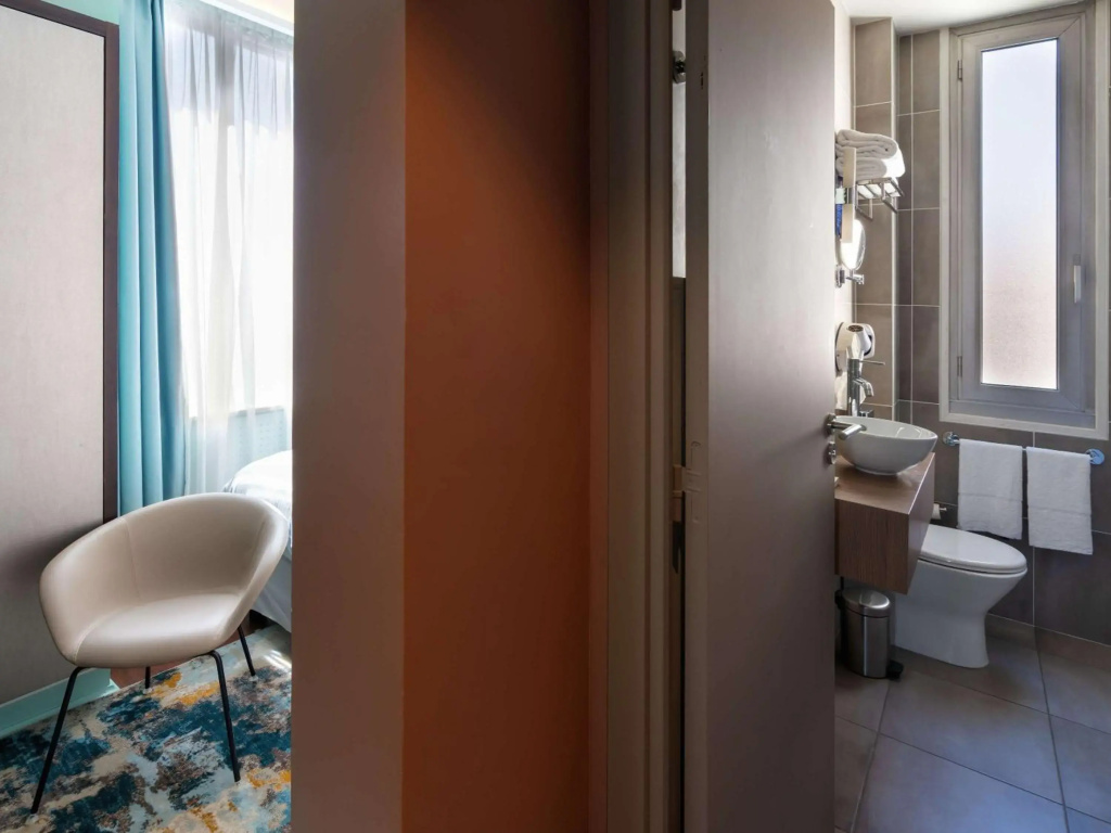 Hotel photo 42