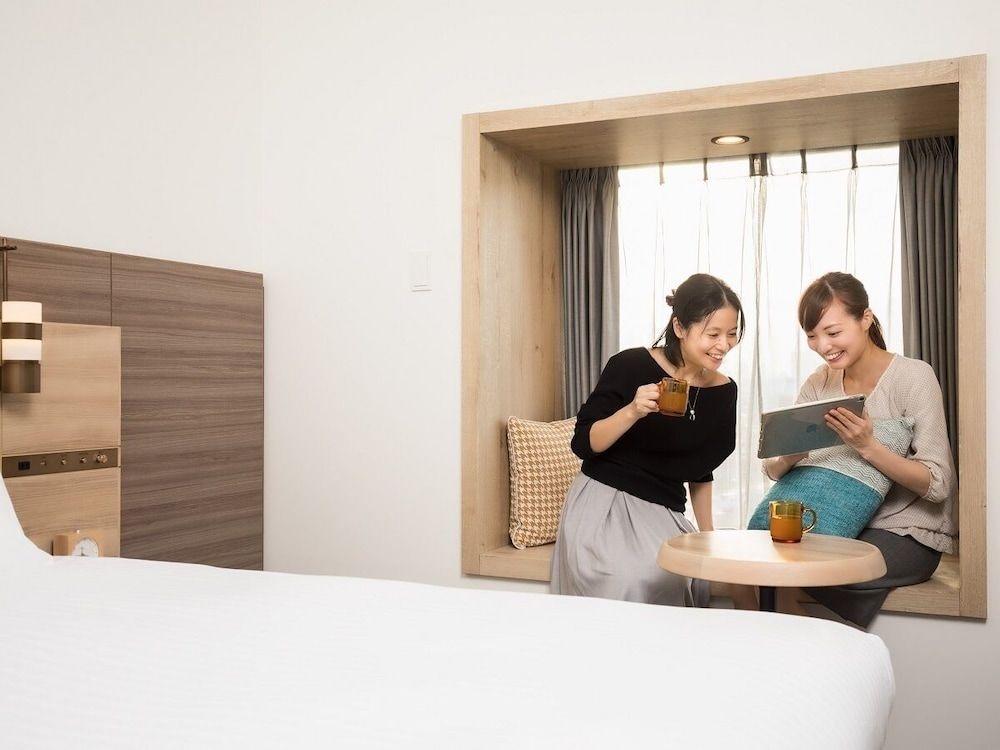 Отель JR East Hotel Mets Premier Tokyo Bay Shinkiba в Токио