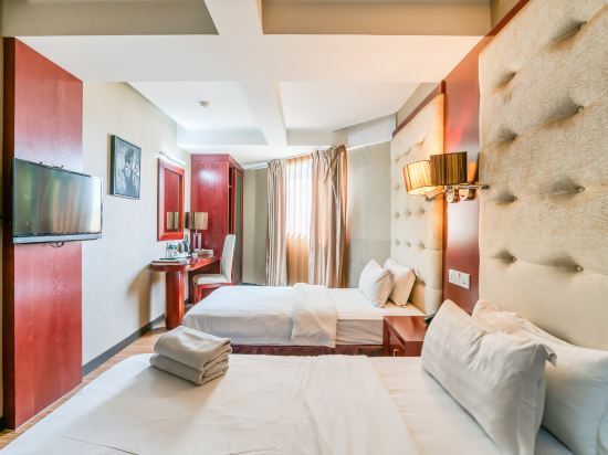 Celyn City Hotel