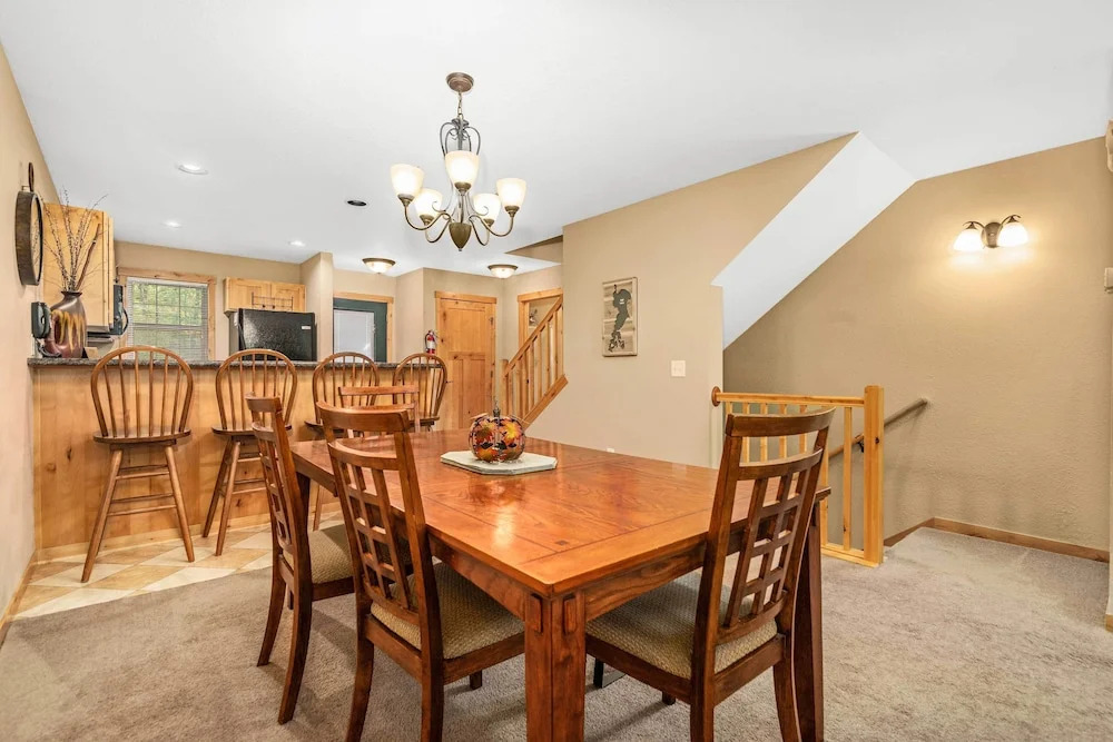 Gull Lake All-season Getaway w/ Private Deck — фото 6