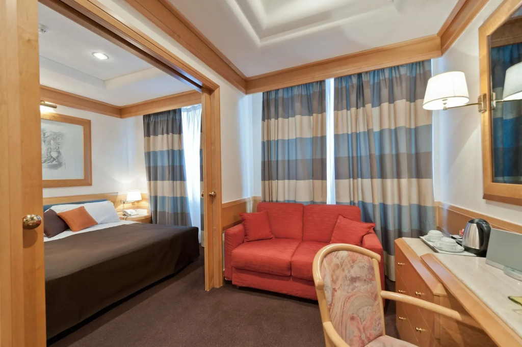 Hotel photo 13