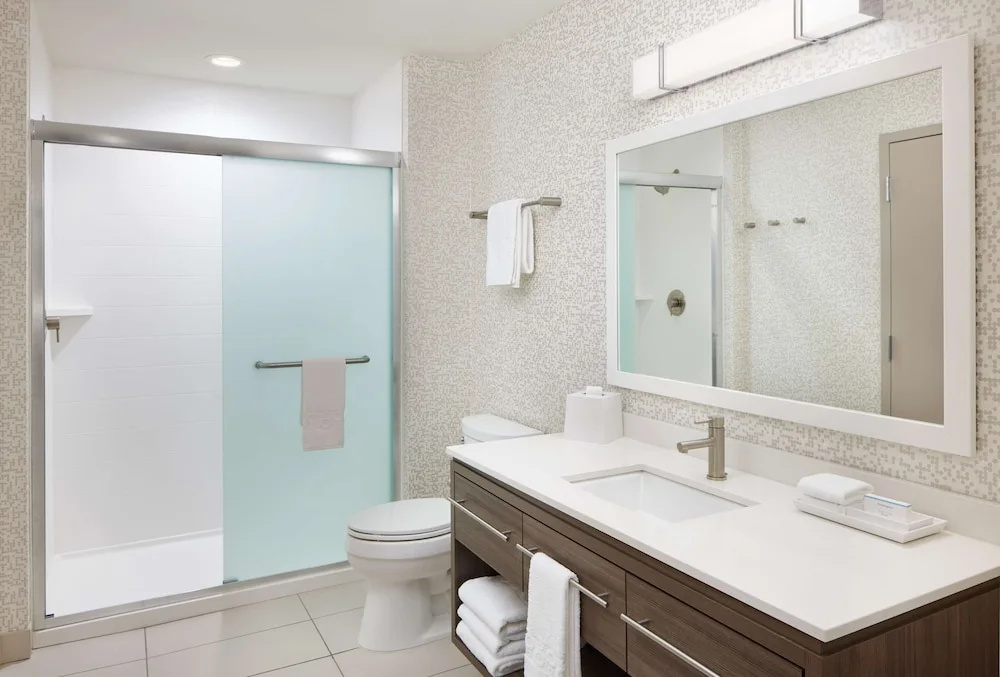 1 Bedroom Suite