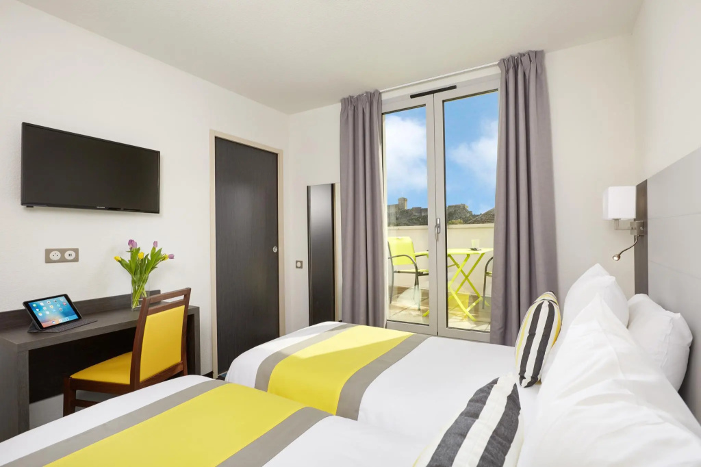 Deluxe Double room (twin beds)