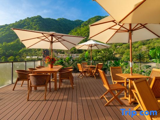 Mountain Cottage | Health Resort and Vacation Bed and Breakfast (Zhongnan Mountain Village)