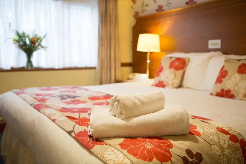 Best Western Bristol North The Gables Hotel — 5