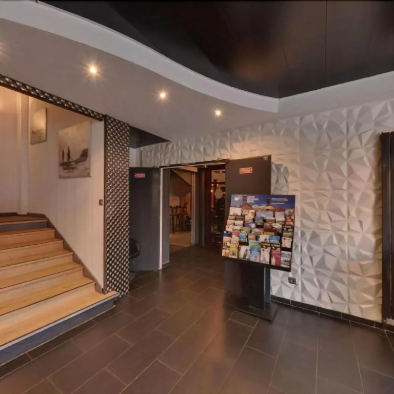 Hotel photo 8
