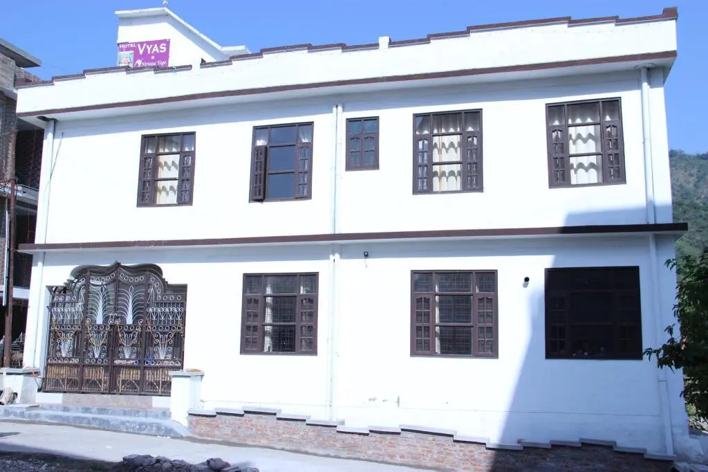 Hotel Vyas & Nirvana Yoga