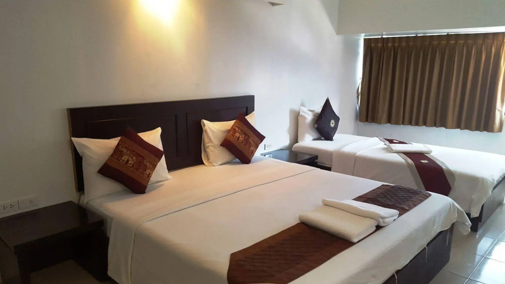 Hotel photo 2
