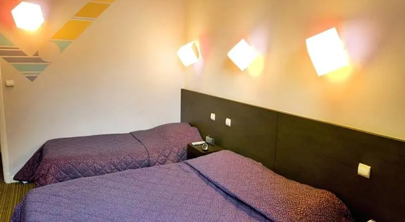 Standard Double room (twin beds)