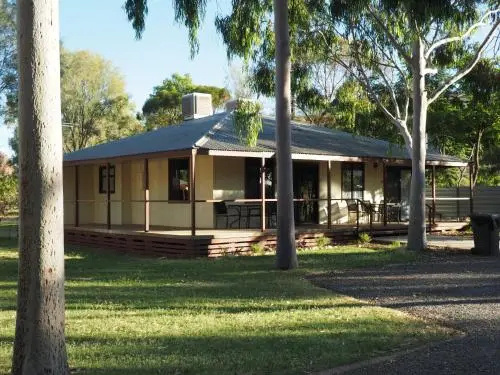 Heritage Caravan Park - Pet Friendly photo 2
