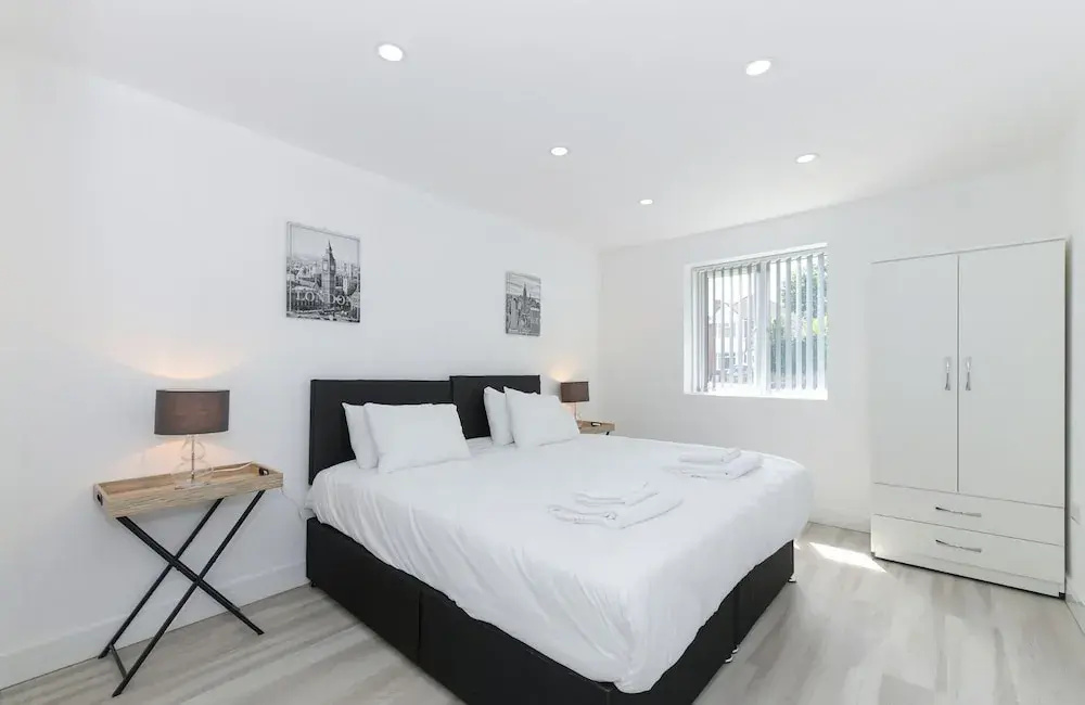 Deluxe Apartment