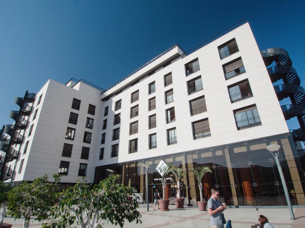 Hotel Zentral Center - Chambres