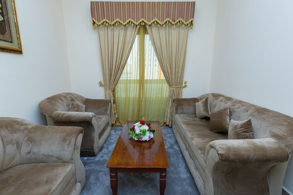 Dream Palace Hotel