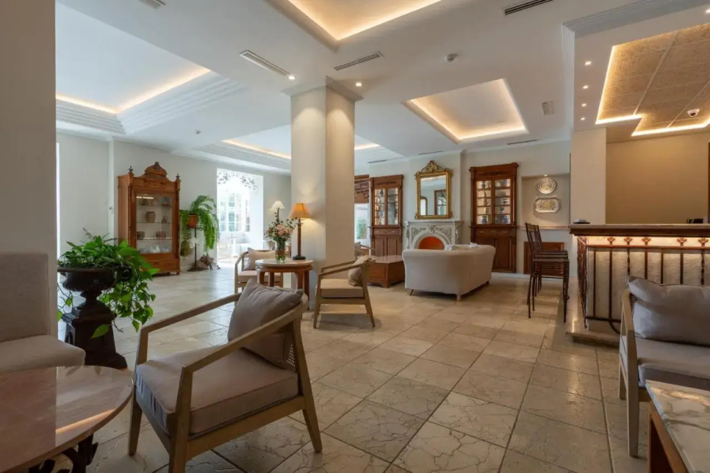 Hotel photo 13