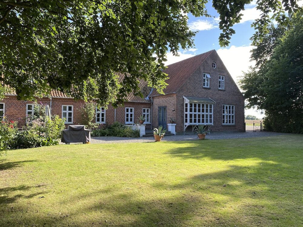 Image 8
