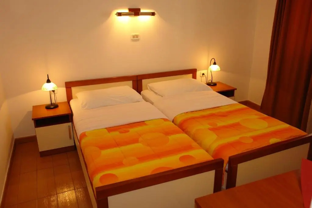 Garni Hotel Fineso - Chambres