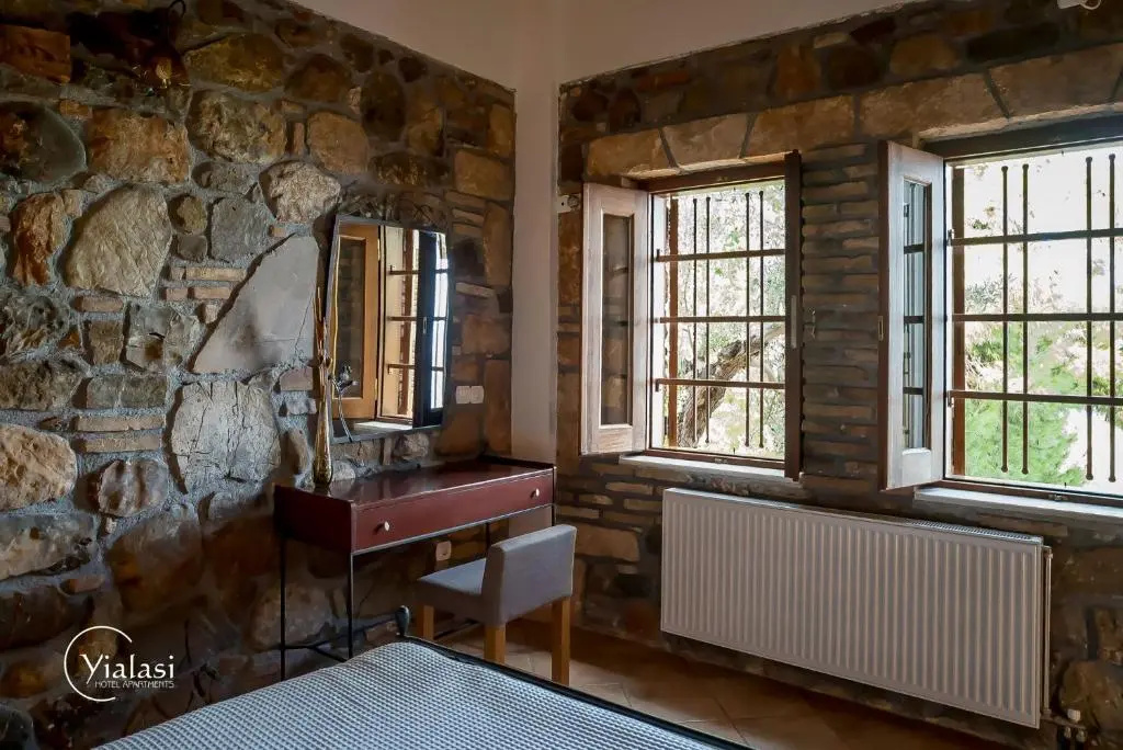 Yialasi - Chambres