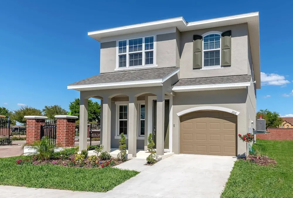 Home Near Disney Area-sleeps 14 Guest
