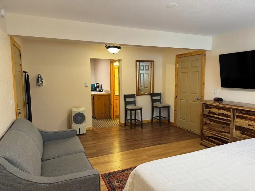 Comfort room