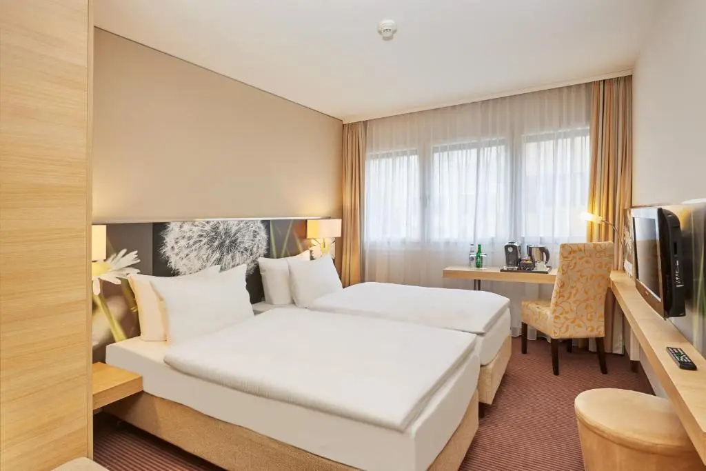 Moxy Zurich - Chambres