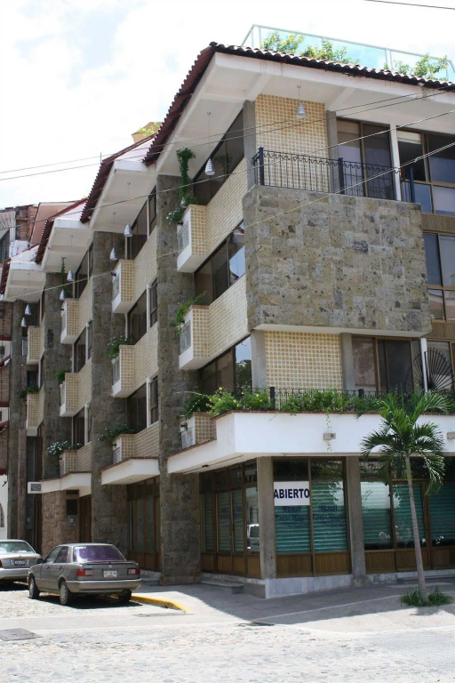 Hotel Porto Allegro - Near Malecon