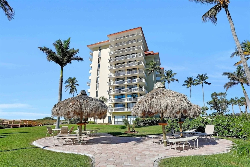 Admiralty House Unit 1104s Marco Island Vacation Rental 1 Bedroom Condo