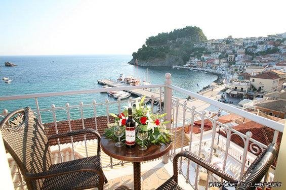 Acrothea Hotel