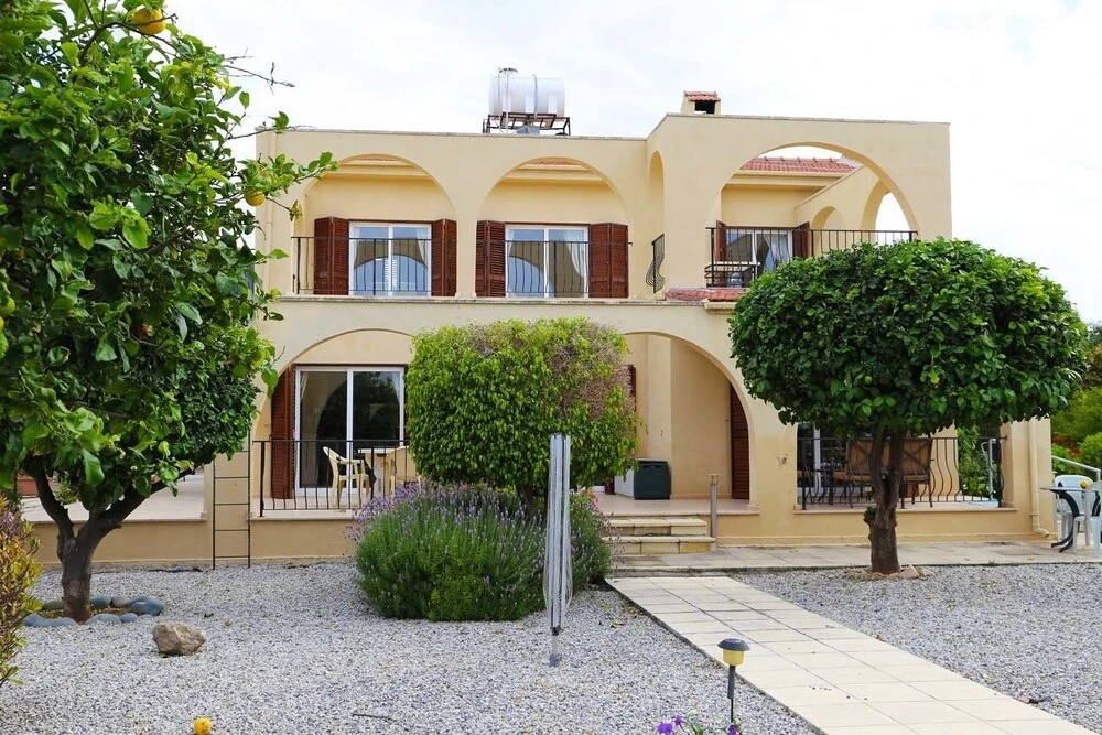 Villa Baris by Amy Villas