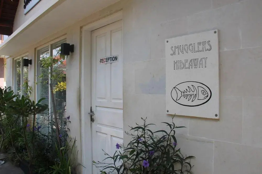 Scallywags Beach Club